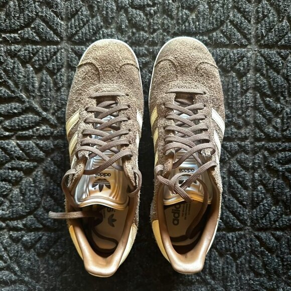 Adidas Gazelle Size 7.5 - Picture 1 of 6